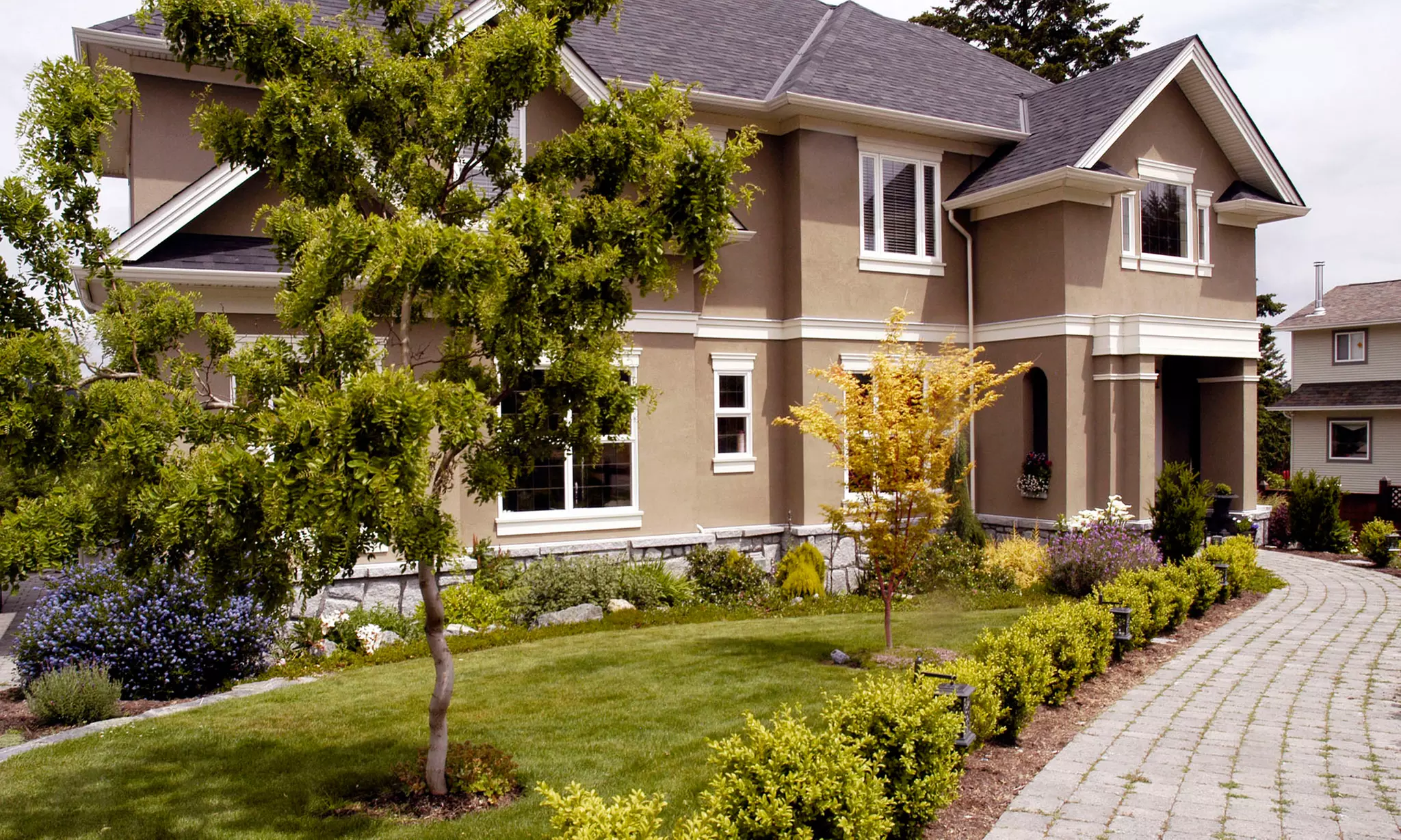 Why Choose a Professional Landscaping Company in Bucks County PA