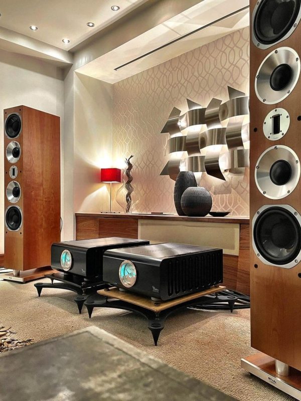 High-End Custom Installation 12_11zon